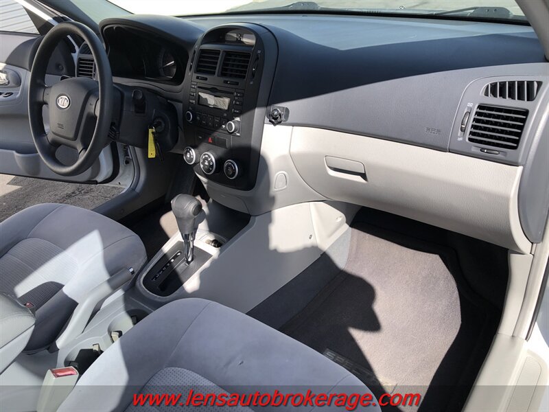 Used 2007 Kia Spectra EX FWD image 22