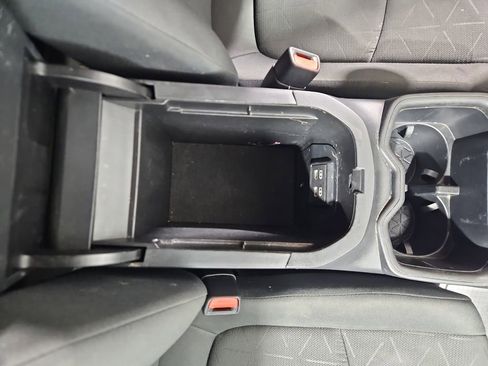 Used 2023 Toyota RAV4 XLE w/ Convenience Package FWD image 26