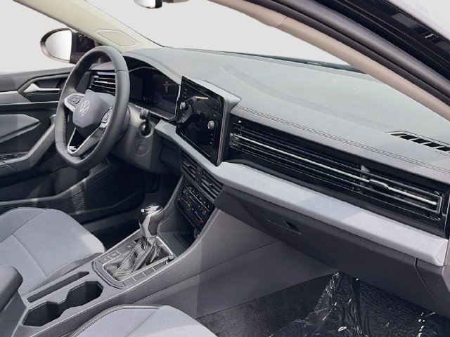 New 2026 Volkswagen Jetta SE FWD image 26