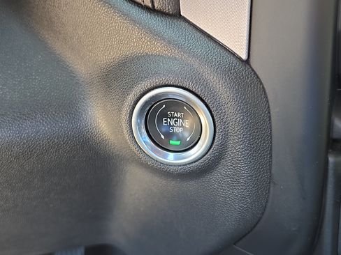 Used 2019 GMC Sierra 1500 SLT w/ SLT Premium Plus Package RWD image 26
