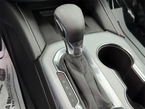 Used 2024 Chevrolet Blazer LT w/ Convenience Package image 21