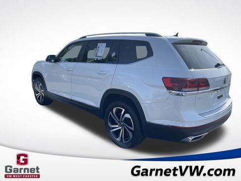 Certified 2023 Volkswagen Atlas SEL image 3