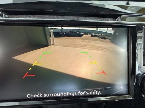 Used 2019 Nissan Rogue SV AWD/4WD image 23
