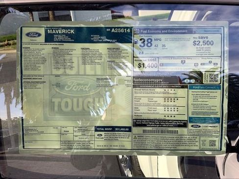 New 2025 Ford Maverick XLT image 14