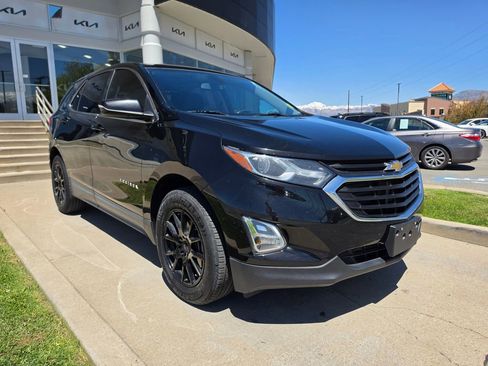 Used 2018 Chevrolet Equinox LT AWD/4WD image 3