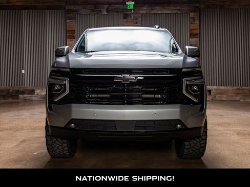 Used 2025 Chevrolet Tahoe RST image 4