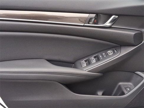 Certified 2022 Honda Accord Sport Special Edition image 11
