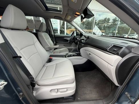Used 2021 Honda Pilot Special Edition image 11
