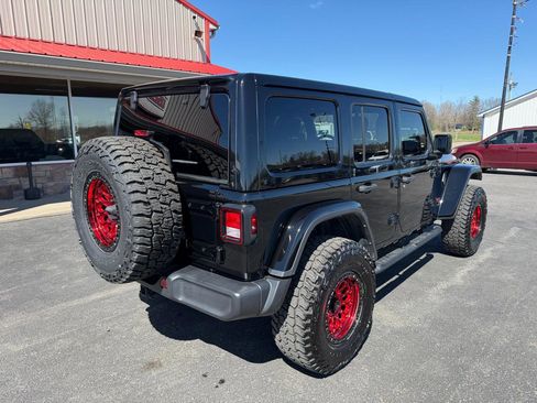 Used 2021 Jeep Wrangler Unlimited Rubicon image 4