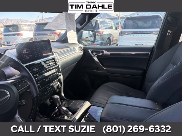 Used 2023 Lexus GX 460 Premium w/ Premium Package AWD/4WD image 10