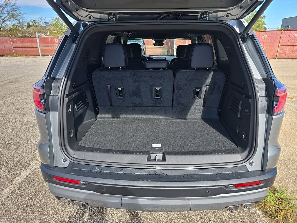 New 2027 GMC Acadia Elevation w/ Elevation Premium Package FWD image 14