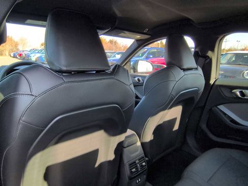 Used 2025 BMW 228i xDrive w/ Technology Package image 19