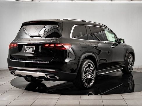 New 2026 Mercedes-Benz GLS 450 4MATIC image 7