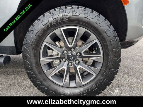 Used 2024 Chevrolet Tahoe Z71 w/ Luxury Package image 12