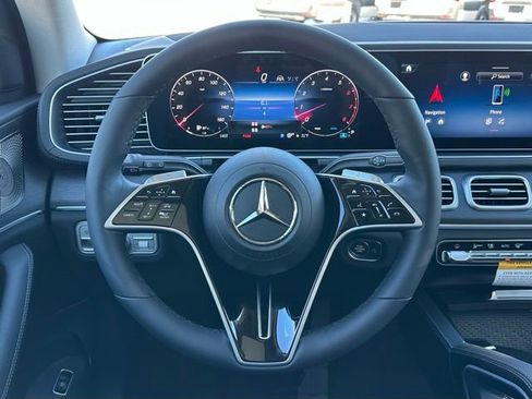 New 2026 Mercedes-Benz GLS 450 4MATIC image 13