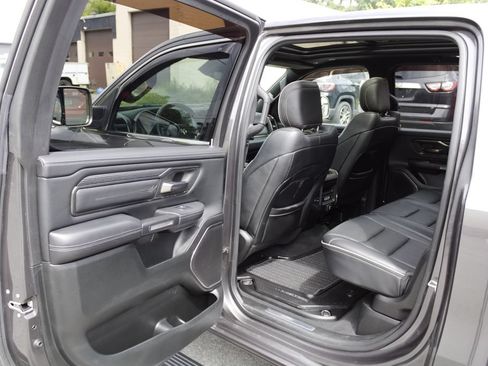Used 2019 RAM 1500 Limited w/ Advanced Safety Group AWD/4WD image 34