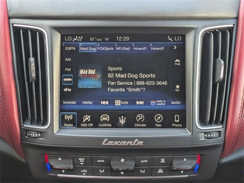 Used 2019 Maserati Levante GranSport image 21