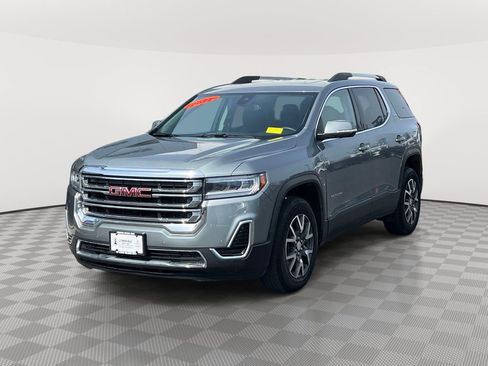 Used 2023 GMC Acadia SLE w/ Driver Convenience Package AWD/4WD image 3