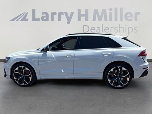Used 2024 Audi RS Q8 w/ Black Optic Package AWD/4WD image 2