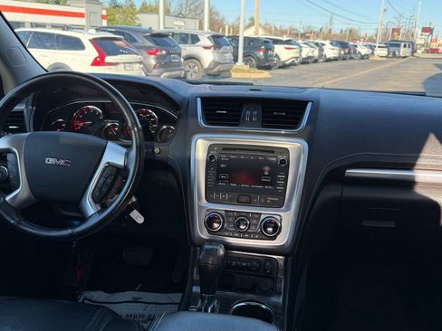 Used 2017 GMC Acadia Limited SLT image 14