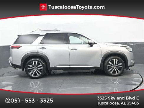 Used 2024 Nissan Pathfinder Platinum w/ Cargo Package image 1