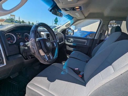 Used 2021 RAM 1500 Classic SLT RWD image 22