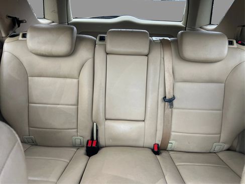 Used 2011 Mercedes-Benz ML 350 4MATIC image 17
