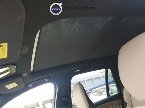 Used 2026 Volvo XC90 B6 Plus w/ Protection Package Premier AWD/4WD image 18