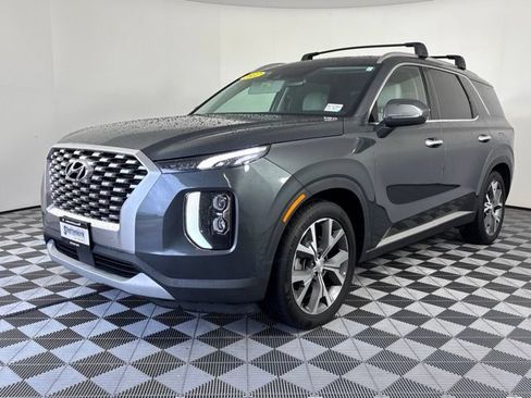 Used 2022 Hyundai Palisade SEL w/ 8P Bench Seat Package AWD/4WD image 2