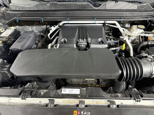 Used 2023 Chevrolet Colorado Trail Boss w/ Technology Package AWD/4WD image 30