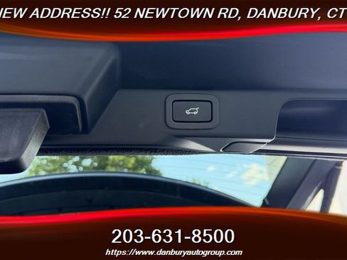 Used 2018 Land Rover Range Rover Sport HSE AWD/4WD image 31
