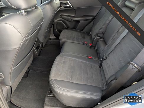 Used 2024 Mitsubishi Outlander SE image 29