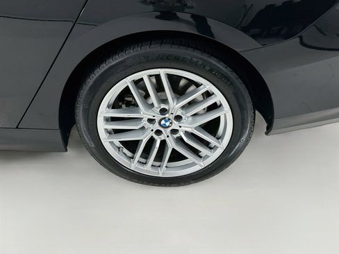 Used 2025 BMW 530i w/ Premium Package RWD image 33