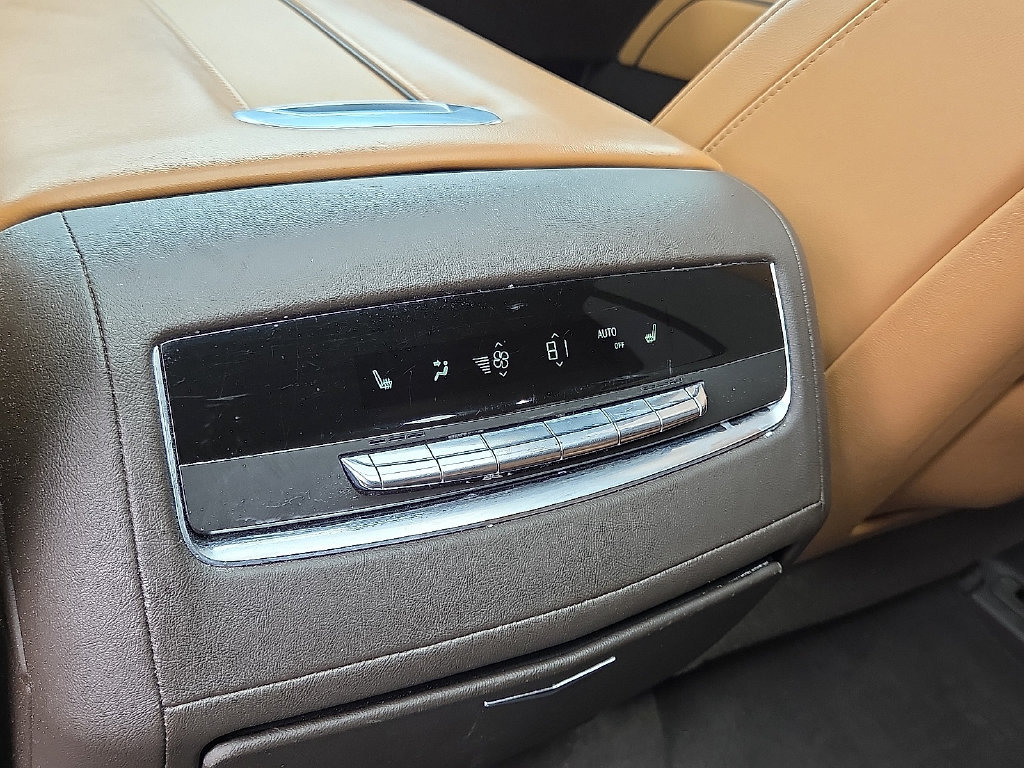 Used 2021 Cadillac Escalade Premium Luxury w/ LPO, Floor Liner Package AWD/4WD image 12