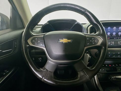 Used 2019 Chevrolet Colorado Z71 AWD/4WD image 18