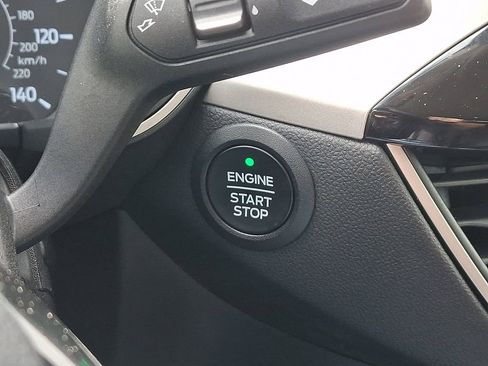 Used 2022 Ford Escape SE w/ SE Sport Appearance Package AWD/4WD image 24