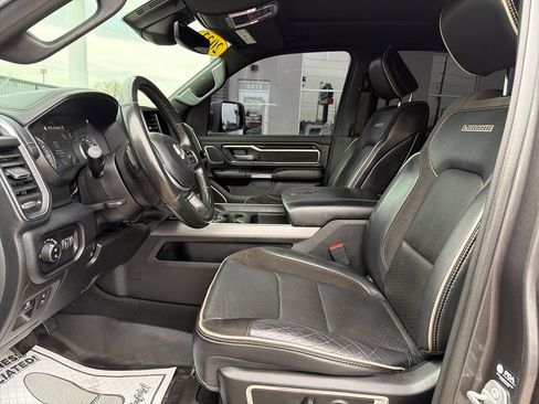 Used 2022 RAM 1500 Laramie AWD/4WD image 9