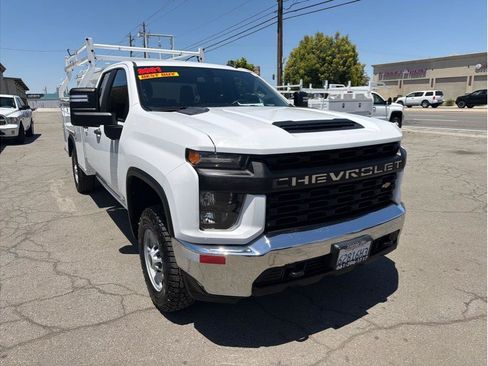 Used 2021 Chevrolet Silverado 2500 W/T w/ WT Convenience Package RWD image 2