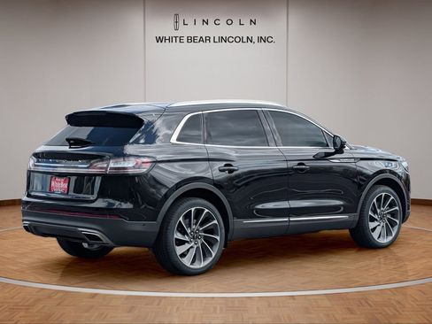 Used 2023 Lincoln Nautilus Reserve w/ Equipment Group 202A AWD/4WD image 5