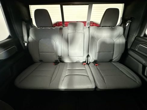New 2026 RAM 1500 Big Horn AWD/4WD image 10