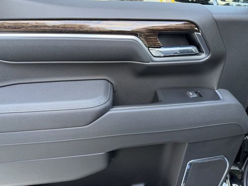 New 2026 GMC Sierra 1500 SLE image 22