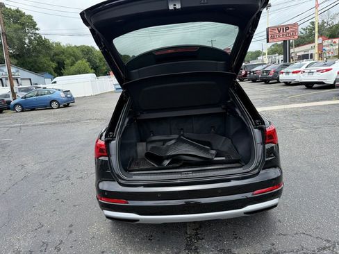 Used 2020 Audi Q3 2.0T Premium Plus image 31