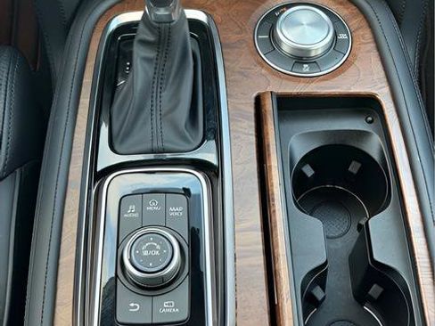 Used 2024 Nissan Armada SL w/ Cargo Package image 8