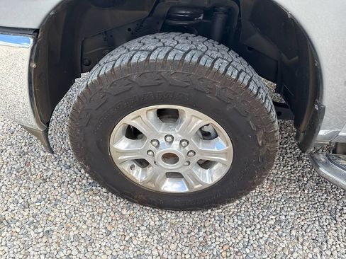 Used 2023 RAM 2500 Big Horn w/ Level 1 Equipment Group AWD/4WD image 33