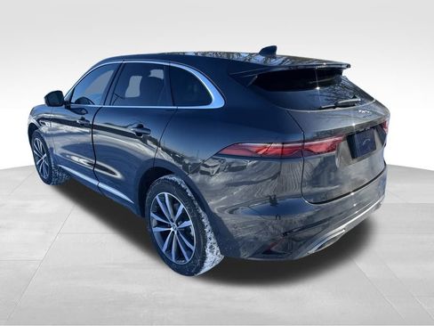 New 2026 Jaguar F-PACE R-Dynamic S image 3
