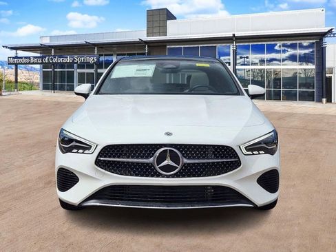 Used 2025 Mercedes-Benz CLA 250 4MATIC image 2