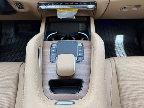 New 2026 Mercedes-Benz GLE 450 4MATIC image 15