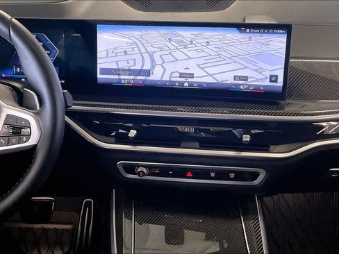 Certified 2025 BMW X5 M60i w/ Executive Package image 6