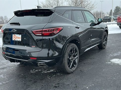 Certified 2025 Chevrolet Blazer RS w/ Driver Confidence II Package image 8