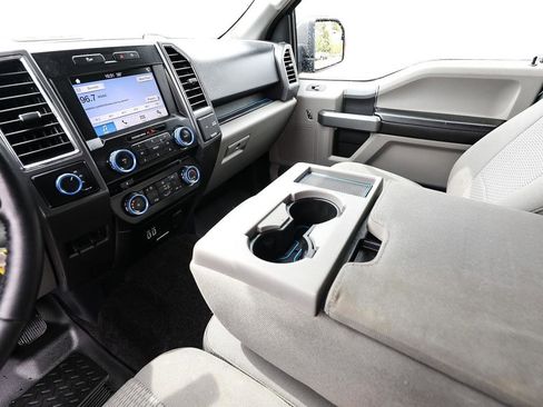 Used 2017 Ford F150 XLT w/ Equipment Group 302A Luxury AWD/4WD image 20